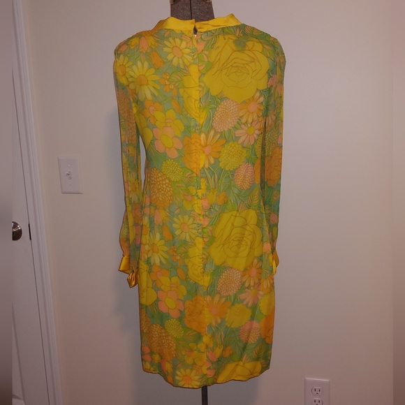 Vintage 60s Floral Wiggle Shirt Dress - Picture 5 of 9